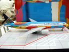 Continental Airlines B 777-200 Peter Max livery